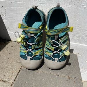Keen Blue and Yellow Water Shoes with Ventilated Design